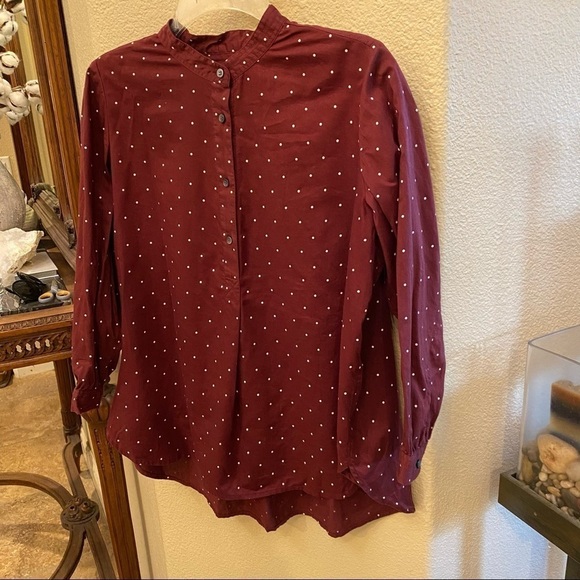 MADEWELL Women Burgundy Polka Dot 1/2 Buttoned Top Size Small - Picture 2 of 9